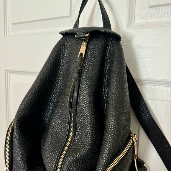 Rebecca Minkoff large Julian black pebble leather backpack with gold hardware - Picture 4 of 9